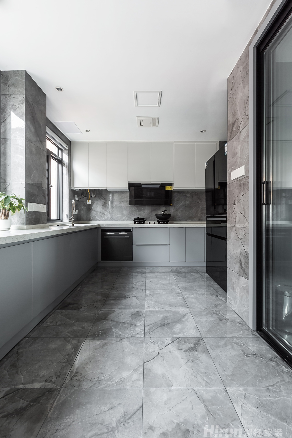 德澤佳苑180㎡雅致現代四居室 裝修案例實景圖-1