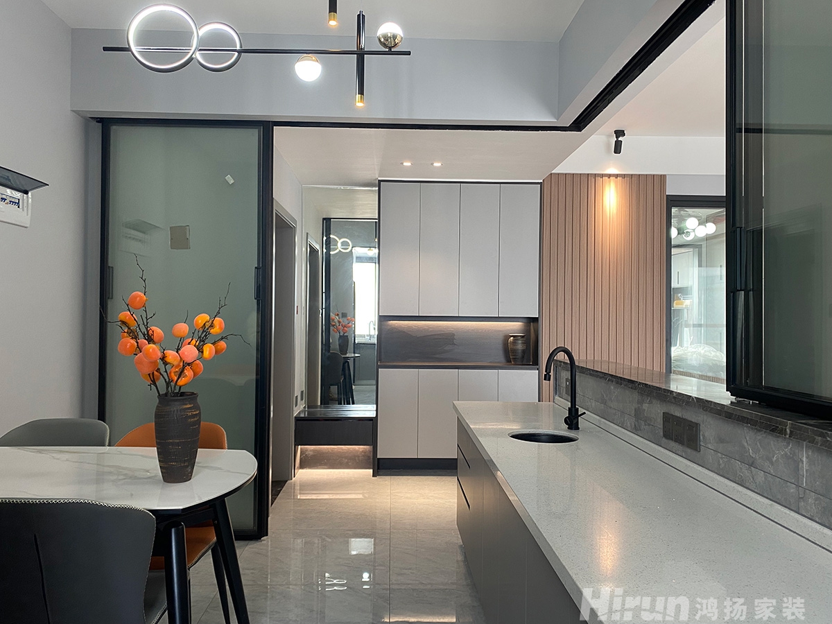 華雅花園150㎡雅致現代四居室 裝修案例實景圖-9