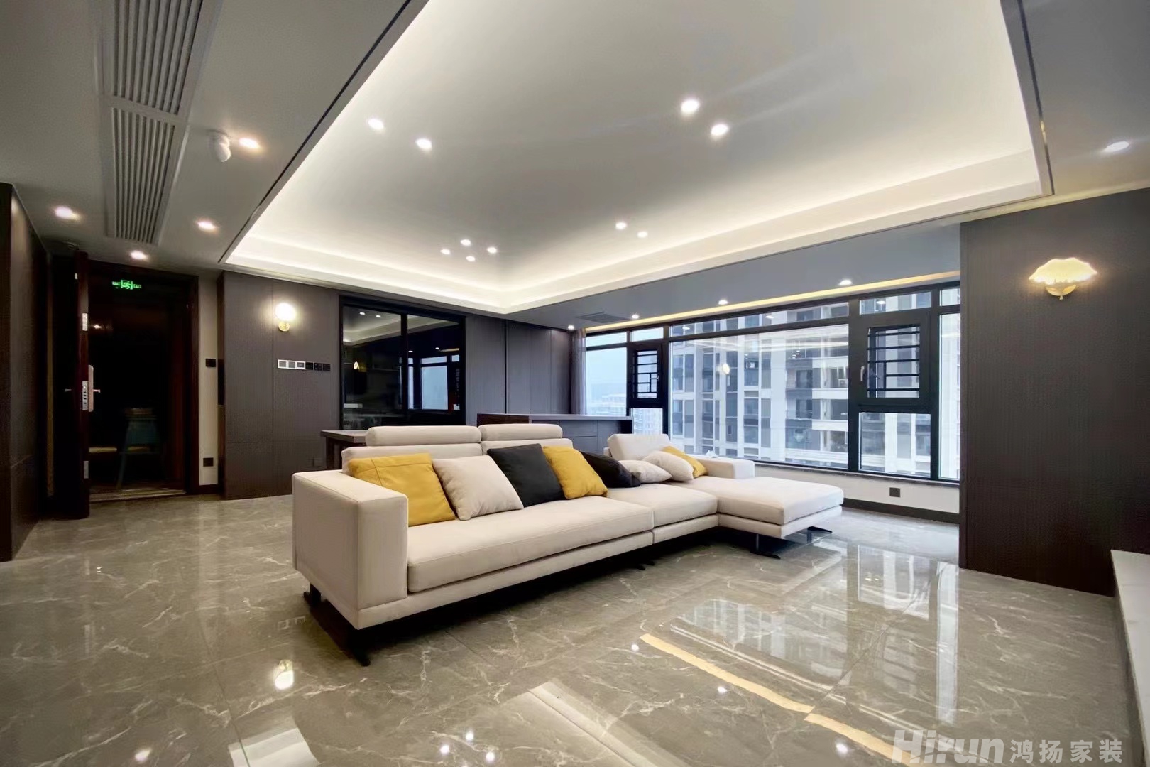 建發(fā)中央悅府150㎡雅致現(xiàn)代四居室 裝修案例實(shí)景圖-5