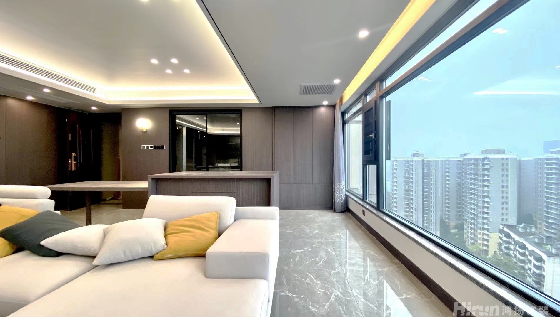 建發(fā)中央悅府150㎡雅致現(xiàn)代四居室 裝修案例實(shí)景圖-9