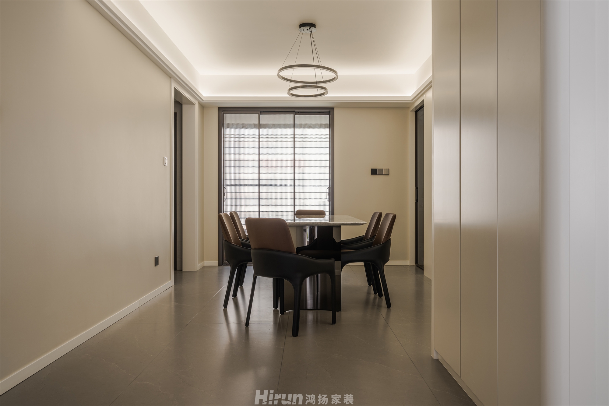 西子上莊157㎡雅致現(xiàn)代四居室 裝修案例實(shí)景圖-2