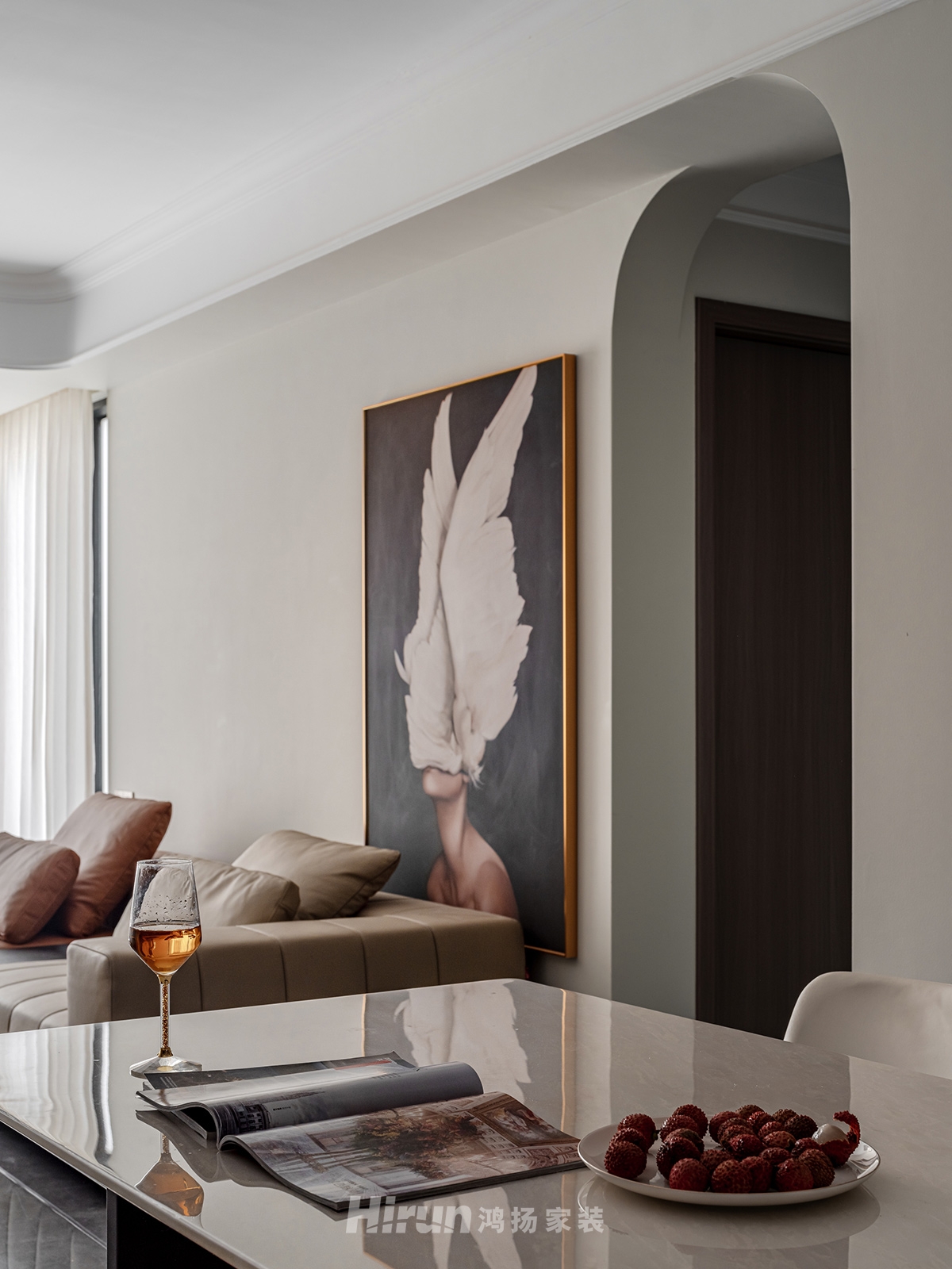 保利香檳國際83㎡雅致現(xiàn)代二居室 裝修案例實(shí)景圖-3