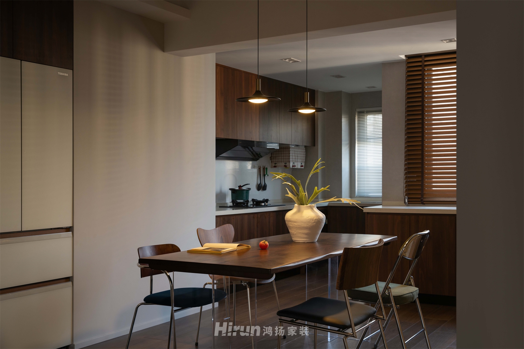 《晨·暮》130㎡復古風潮三居室 裝修案例實景圖-3